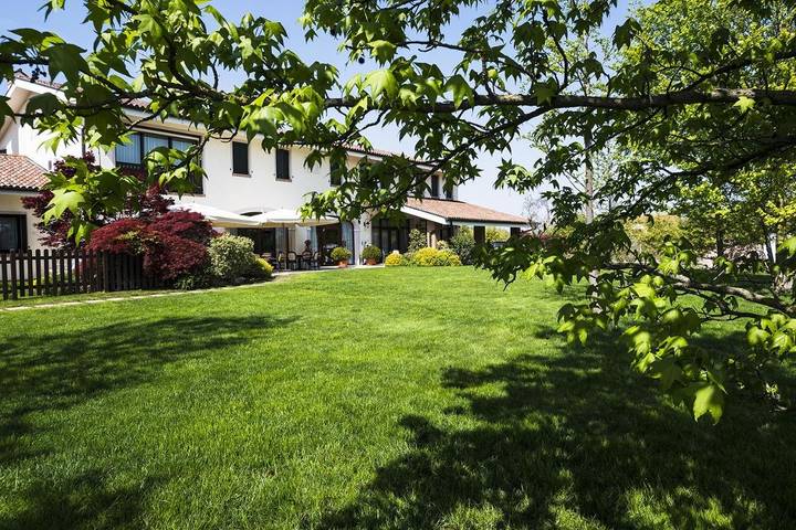 Privatzimmer für 2 Personen, mit Garten in Treviso
