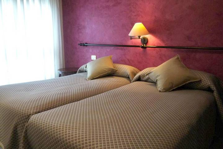 Hôtel pour 3 personnes dans Pola de Lena - 4