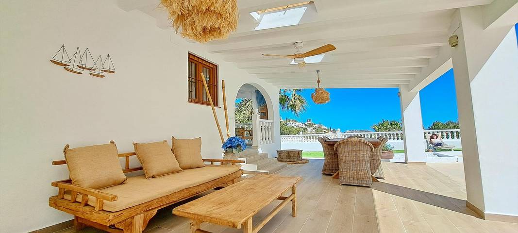 Chalet para 4 personas, con jardín y piscina, Familias con niños en Marina Alta - 2