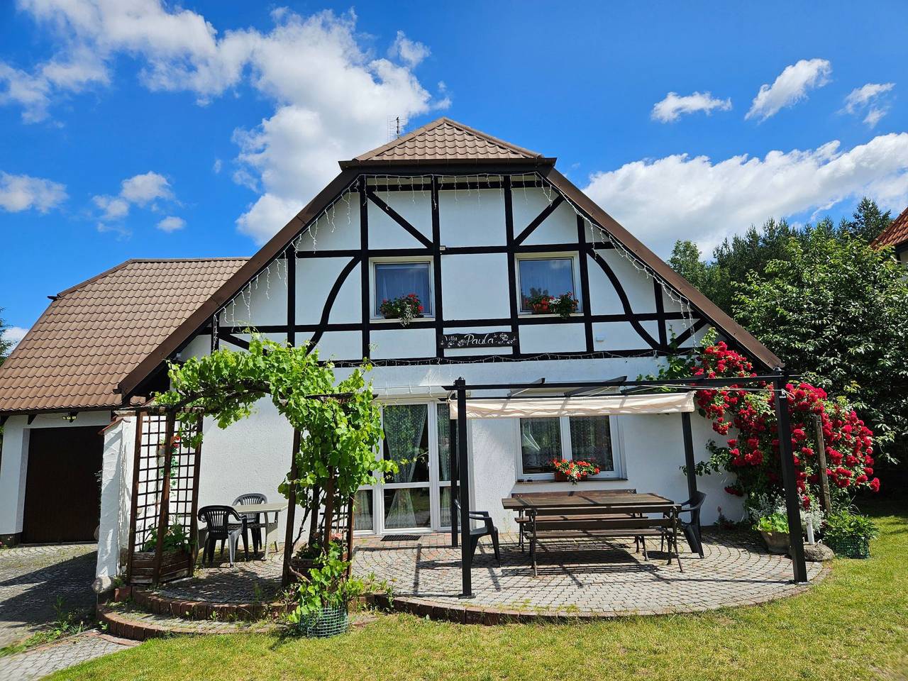 Fachwerkhaus "Paula" mit Blick auf das Wasser in Powiat Olsztyński