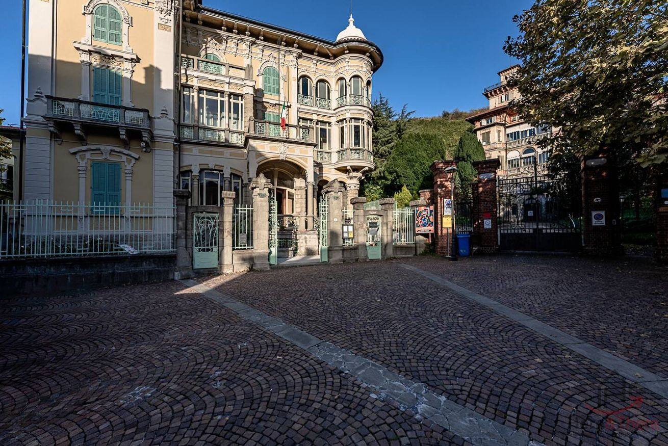 Entire apartment, [Alta Via 4] Free Parking • Sea 20 min • A/C in Altare, Savona Province