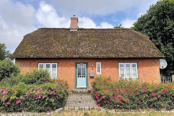 Ferienhaus für 6 Personen, mit Terrasse und Garten sowie Sauna, mit Haustier in Emmelsbüll-Horsbüll