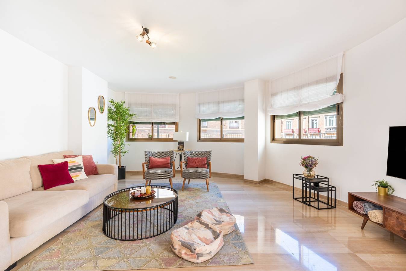 Entire apartment, Holiday Apartment "Terraza Larios" with Wi-Fi, Terrace & Balcony in Malaga Centro Historico, Malaga