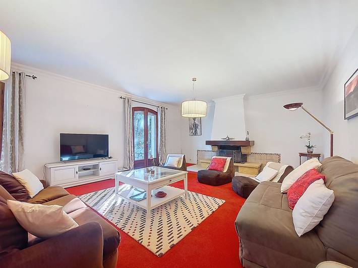 Location de vacances pour 8 personnes, avec jardin ainsi que terrasse et vue à Figanières - 3