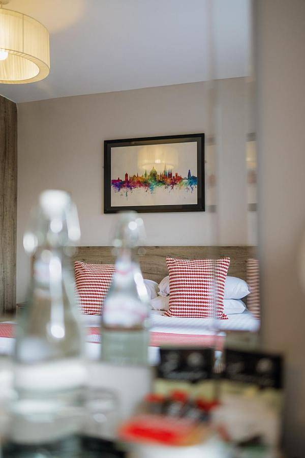 Red Mullions Guest House in Oxford, Oxfordshire
