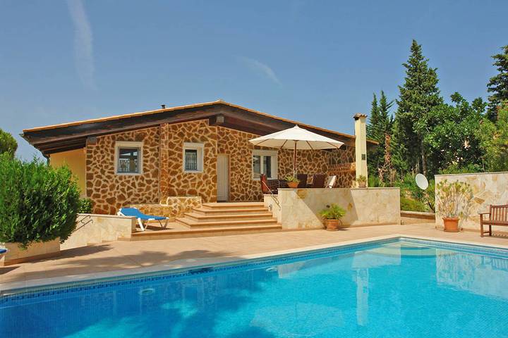 Finca für 6 Personen, mit Terrasse und Garten sowie Pool - 1