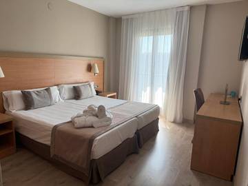 Hôtel pour 2 personnes, avec vue et balcon à Lleida