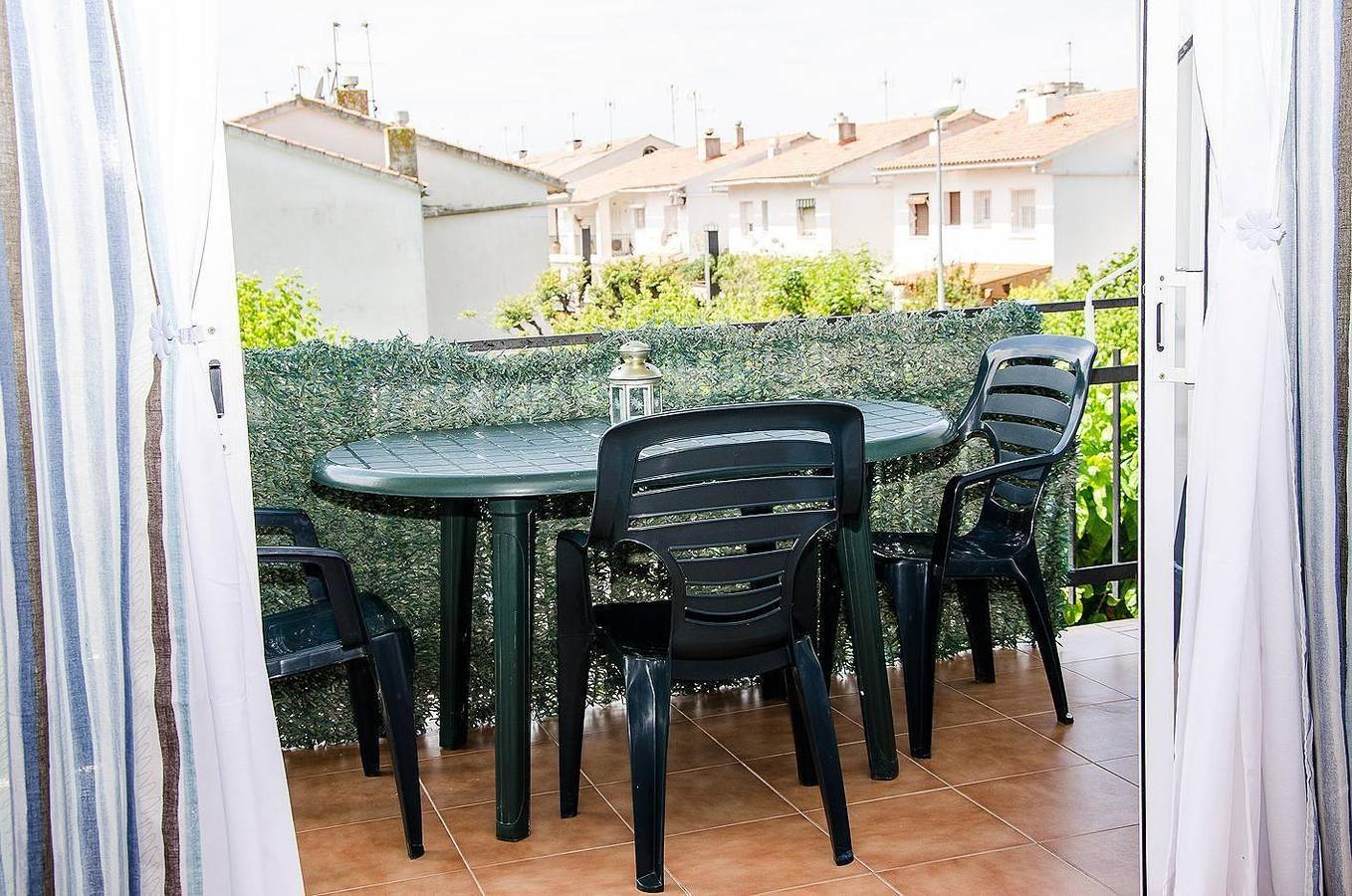 Apartamento vacacional entero, Apartamento de vacaciones para 5 personas  + 1 niño aprox. 70 qm en Cabrera De Mar, Costa Brava (Costa del Maresme) in Cabrera de Mar, Costa del Maresme