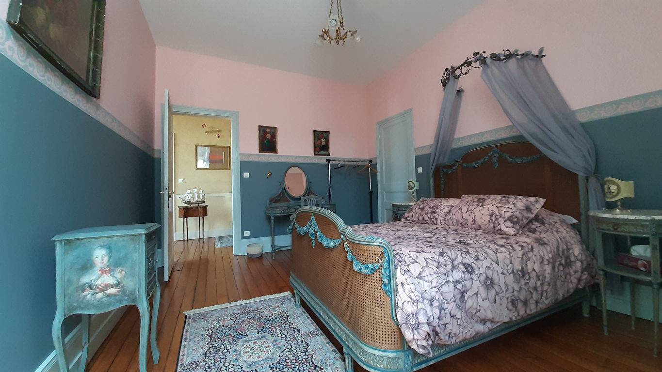 Chambres d'hôtes la Belle Boulonnaise - Chambre Romance in Boulogne-sur-Mer, Région de Boulogne-sur-Mer