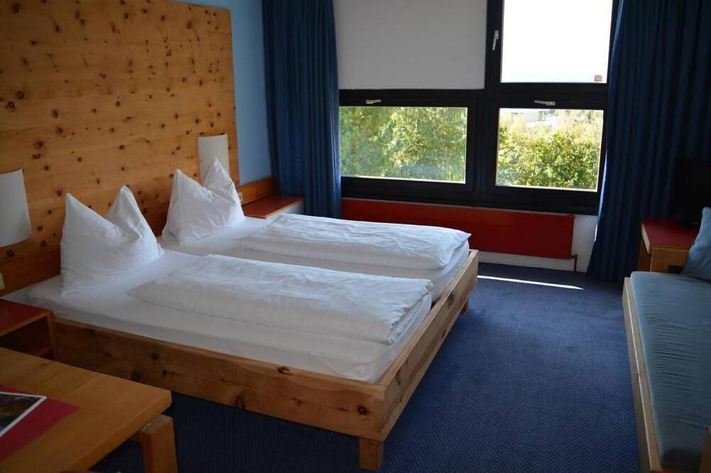 Amazing house/B&B with all amenities in a private area near the forest in Igls in Igls, Innsbruck