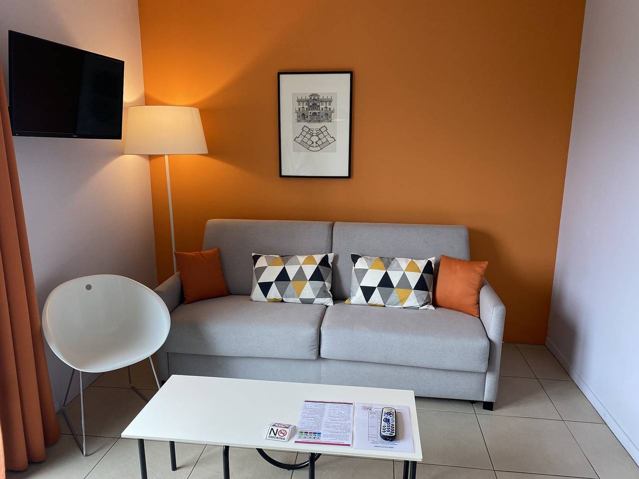 Appartement entier, Confort élégant à Mougins près de Cannes in Mougins, Côte méditerranéenne (France)
