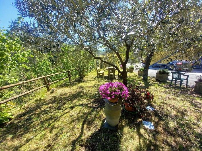 Gîte pour 2 personnes, avec vue ainsi que terrasse et jardin, animaux acceptés à Pignone - 3
