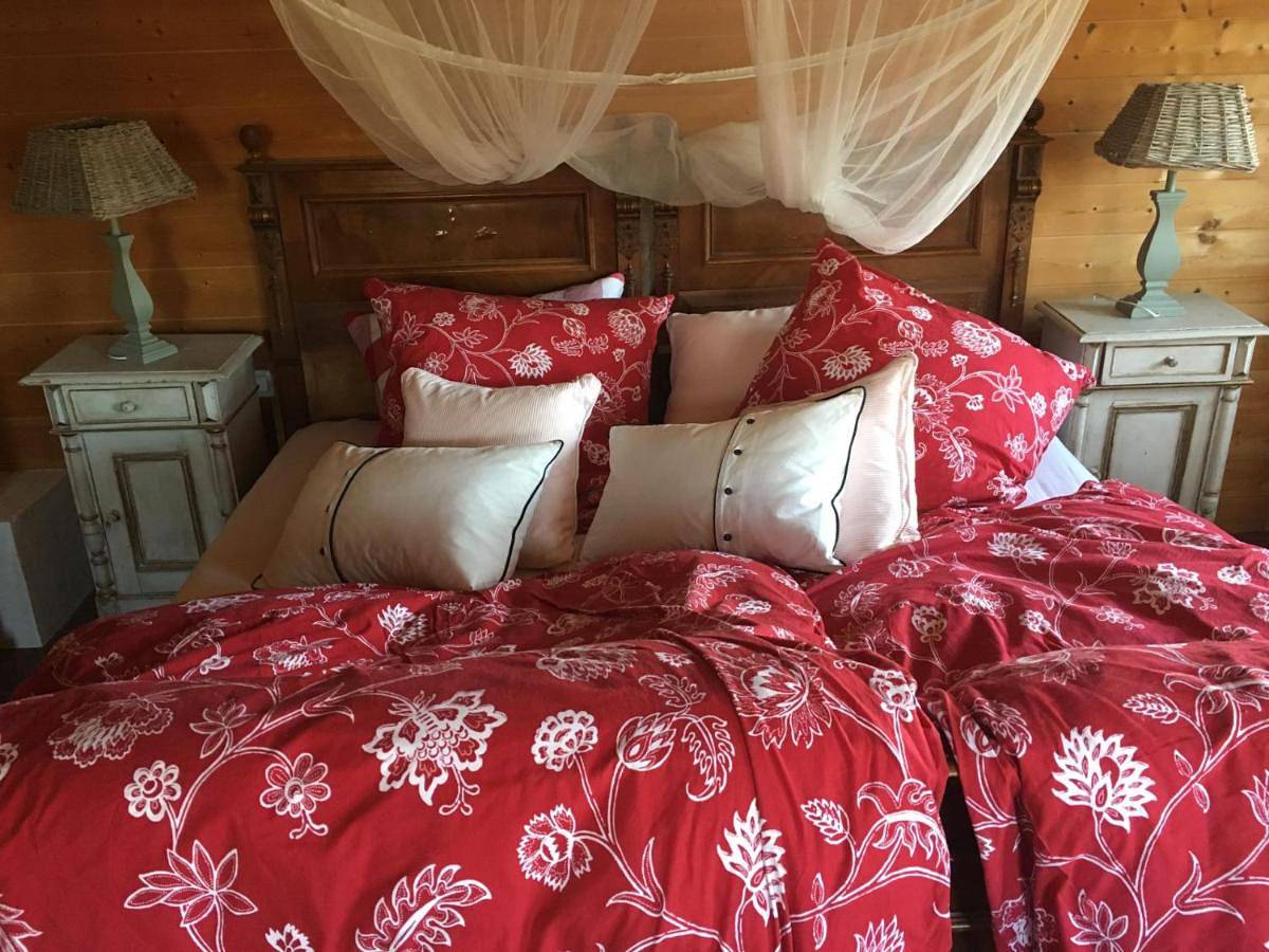 Ganze Wohnung, Four-Bedroom House in Raubling, Bayerische Alpen