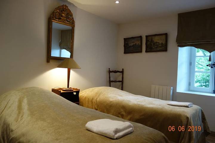 Location de vacances pour 12 personnes, avec jardin à La Houssaye-en-Brie - 2