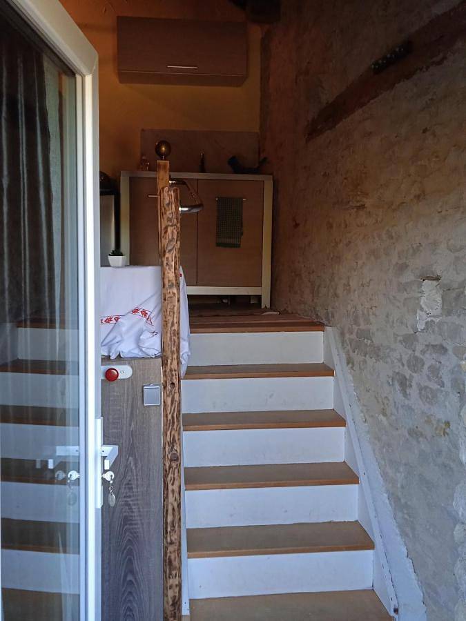 Gîte pour 2 personnes, avec Jardin à Pouilly-en-Auxois - 2