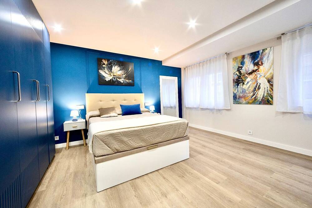 Entire apartment, Train Station by Lugo Collection in Lugo, Lugo Province