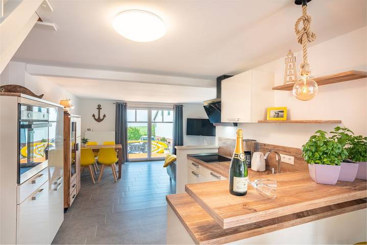 Ferienhaus für 4 Personen, mit Terrasse und Garten sowie Seeblick in Loddin - 4