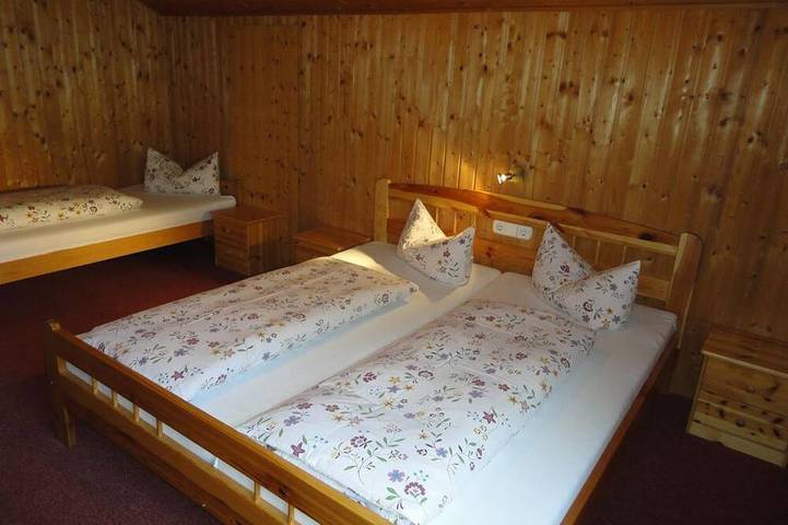 Blockhütte für 10 Personen, mit Balkon in Mellau - 4