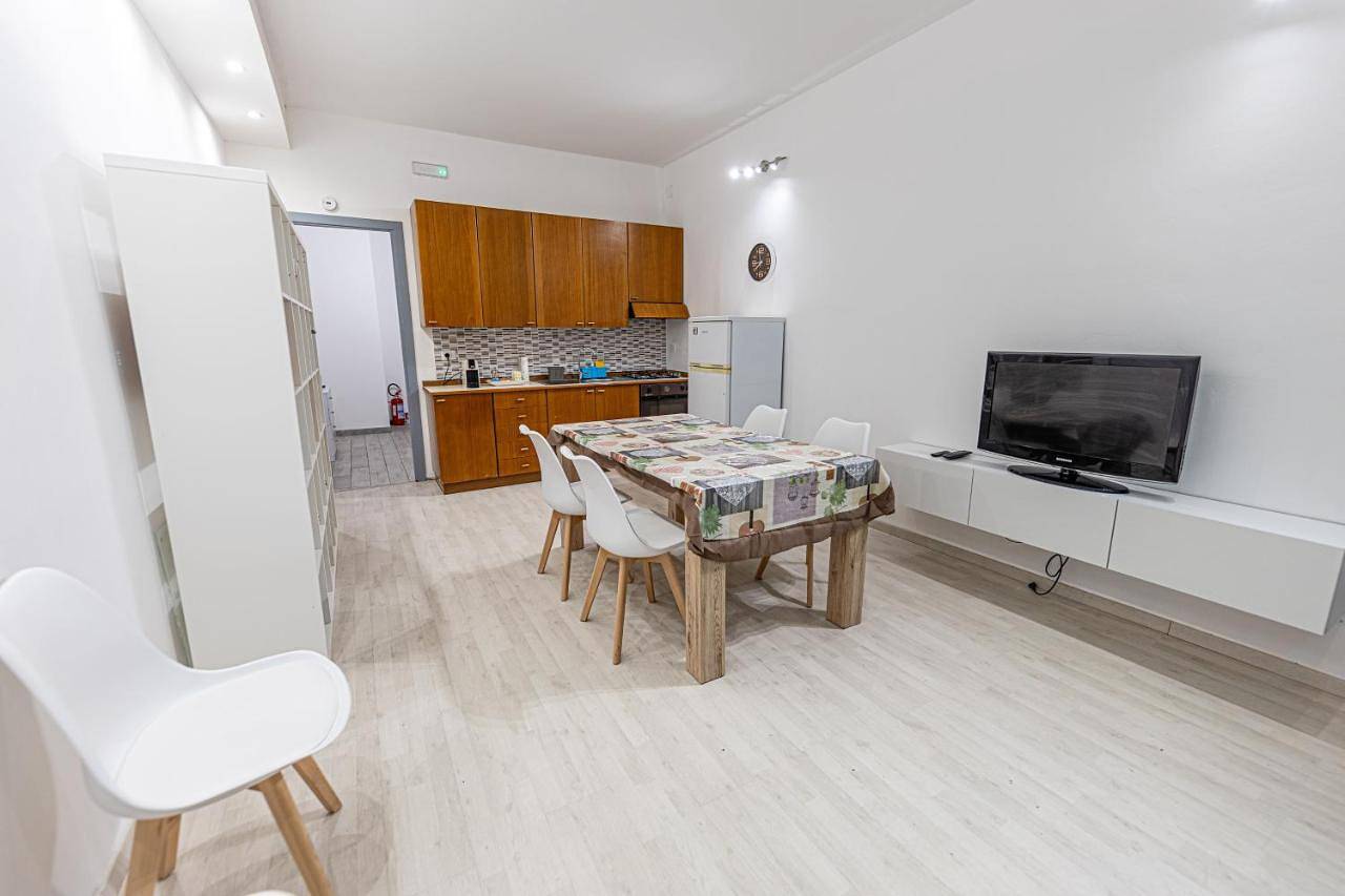 Appartamento intero, Casa familiare borghetto Nora 5 in Gravina di Catania, Catania e dintorni