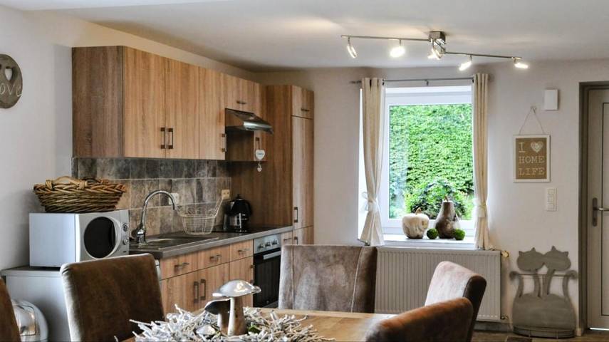 Location de vacances pour 6 personnes, avec terrasse et jardin, animaux acceptés dans Sourbrodt - 3