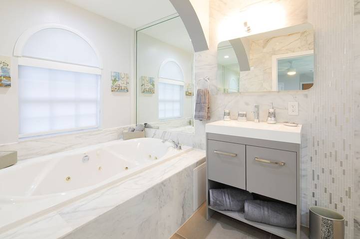 Holiday rental for 16 people, with garden and balcony in Florida