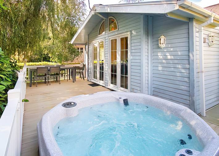 Chalet for 8 people in New Forest