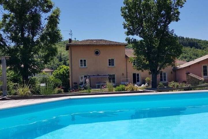 Maison de vacances pour 4 personnes, avec piscine et jardin