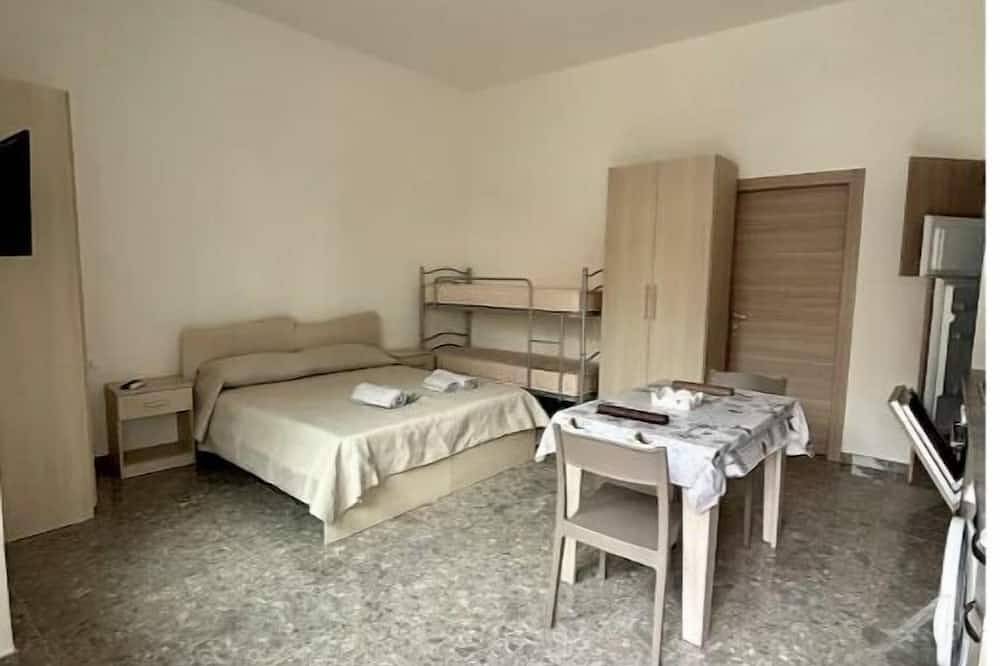 Apartamento entero, Damassimo1 in Corigliano Calabro, Golfo de Tarento