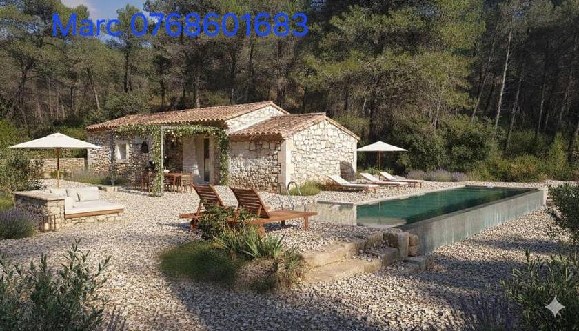 Location de vacances pour 4 personnes, avec piscine ainsi que jardin et vue, animaux acceptés à Les Baux-de-Provence