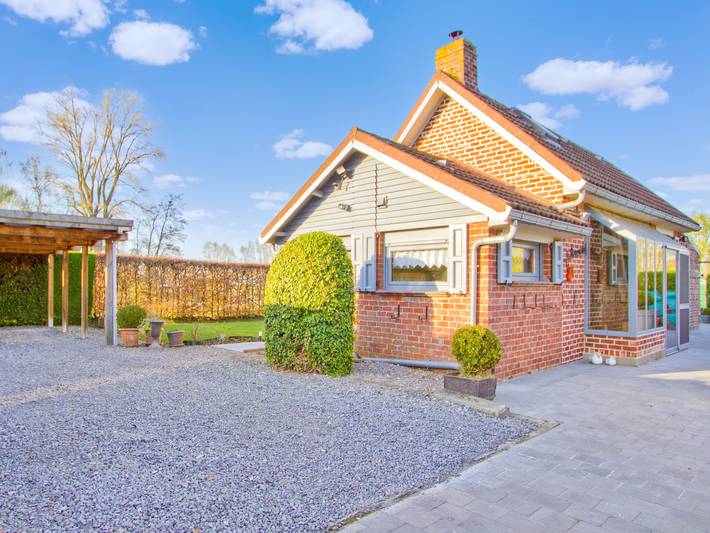 Location de vacances pour 3 personnes, avec Terrasse et Jardin à Deûlémont