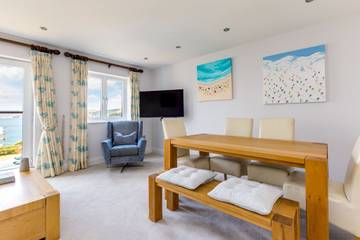 Holiday Home for 9 People in Port Isaac, Cornwall, Photo 4