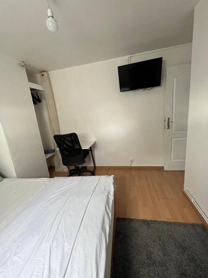 Gîte pour 2 personnes, avec jardin dans Nandy - 2