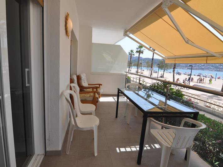 Gîte pour 5 personnes, avec terrasse, animaux acceptés dans Platja Santa Margarita Rosas - 4