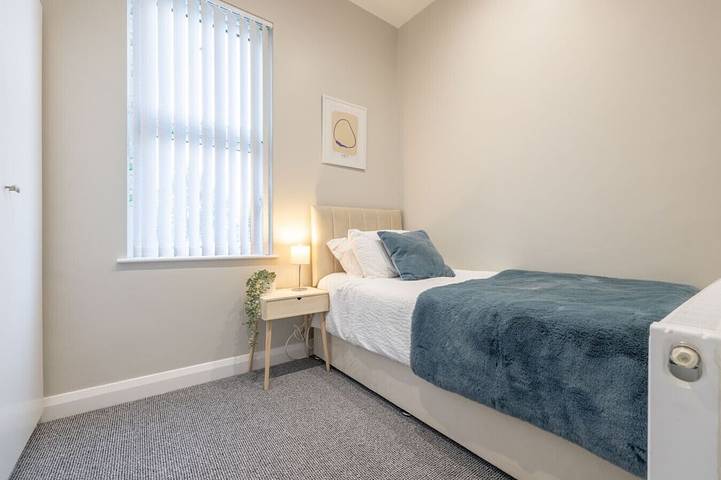 Belfast Quarters: Lurgan Manor in Lurgan, Lough Neagh