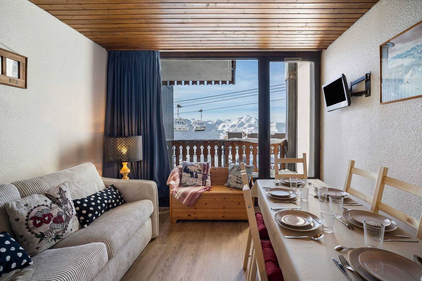 Ganze Wohnung, Ski-in Chalet-Style View Flat in Val Thorens, Les Trois Vallées