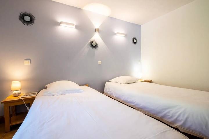 Gîte pour 4 personnes, avec piscine, animaux acceptés à Les Vignes - 4