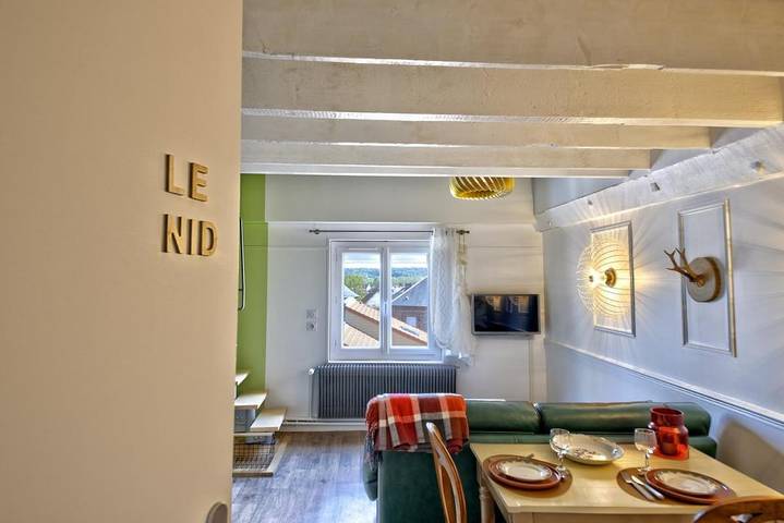 Gîte pour 2 personnes, avec Jacuzzi et Terrasse ainsi que Jardin et Vue à Oissel - 2