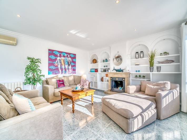 Ferienhaus für 8 Personen, mit Pool und Terrasse in Alcanada