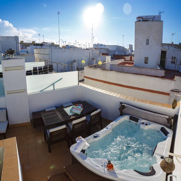 Ferienwohnung für 5 Personen, mit Whirlpool und Terrasse in Cádiz - 2
