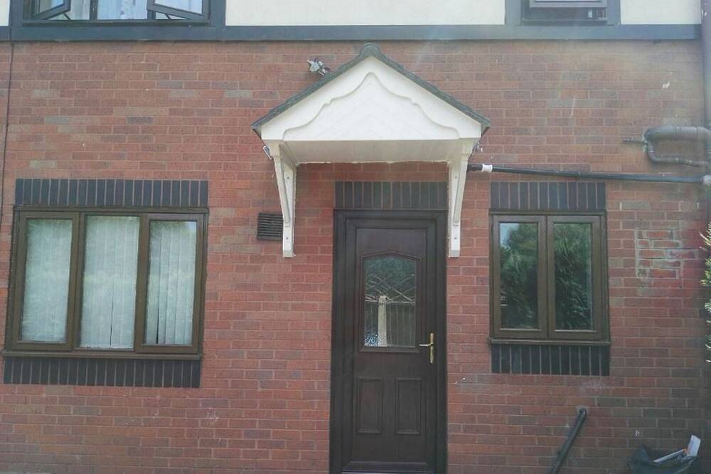 Apartamento Completo De 4 Dormitorios Cerca Del Estadio De La Ciudad De Manchester in Mánchester, Gran Mánchester