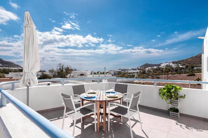 Apartamento para 2 personas, con Terraza en San José (Almería)