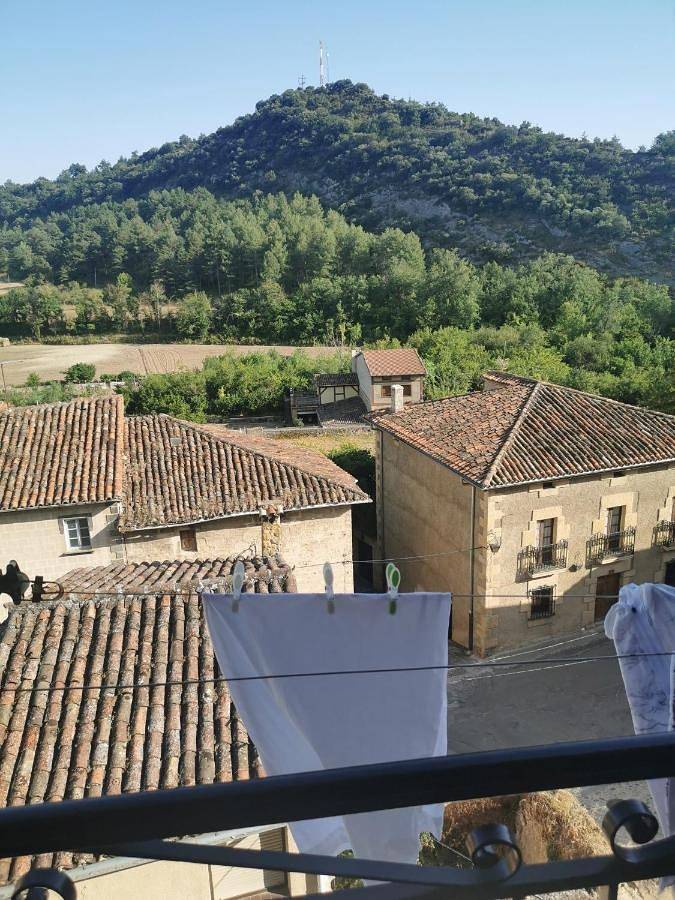 Apartamento de vacaciones para 6 personas, con vistas y balcón en Las Merindades - 3