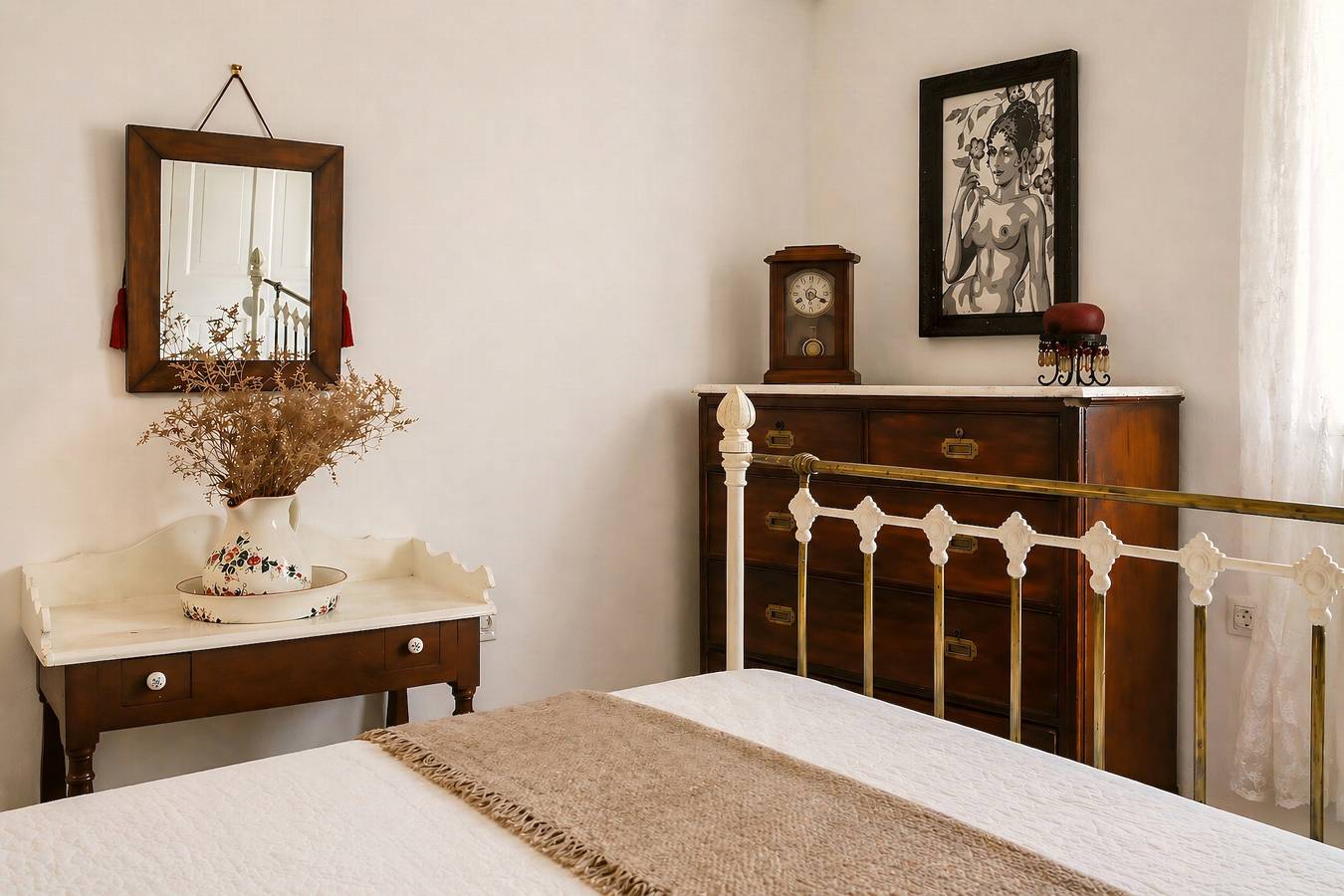 Thomais House – Spacious Family Home with Private Garden Near Corfu Old Town & Beach in Κέρκυρα (πόλη), Κέρκυρα