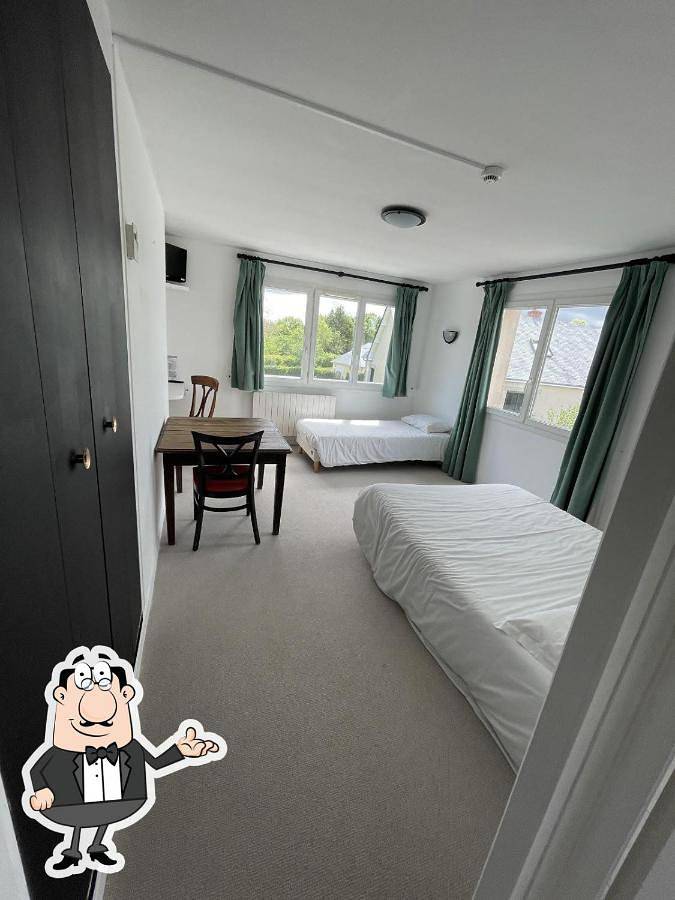 Hôtel pour 2 personnes, avec terrasse à Cossé-le-Vivien - 2