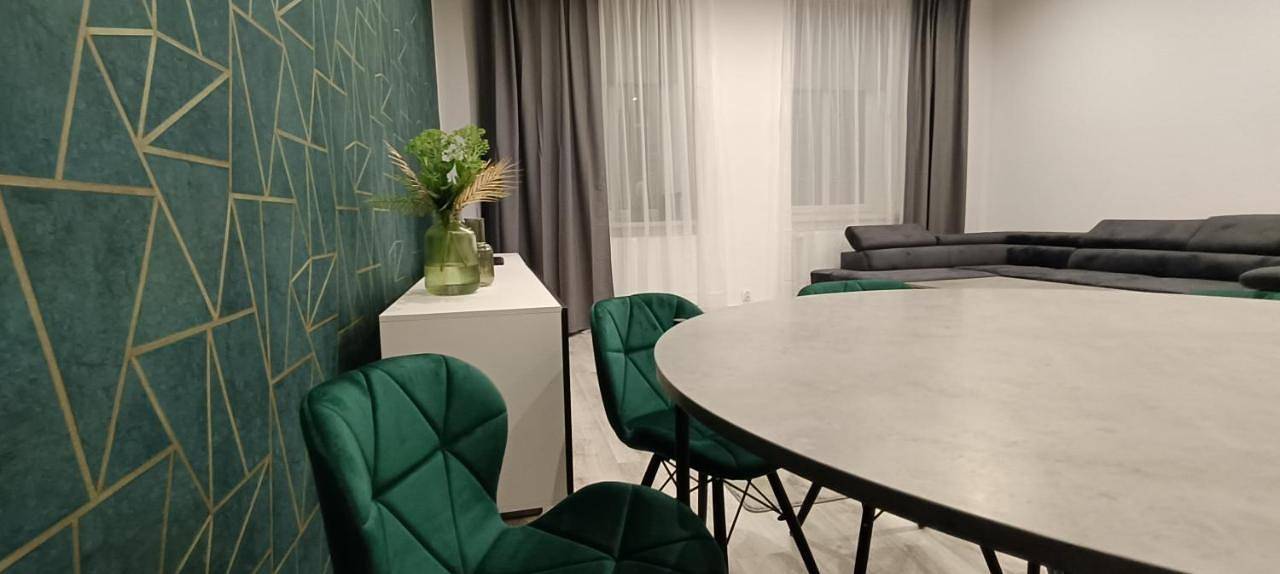 Cały apartament, Three-Bedroom Apartment in Świdnica, Dolny Śląsk