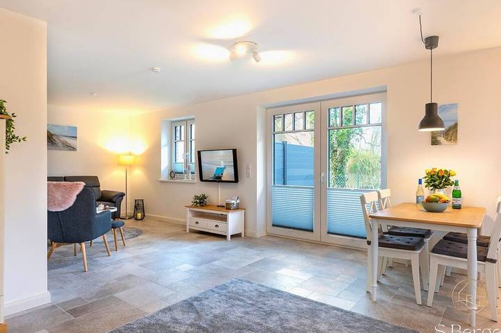 Ferienwohnung für 2 Personen, mit Garten in Oevenum