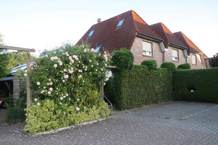 Ferienhaus für 4 Personen, mit Terrasse und Garten in Varel
