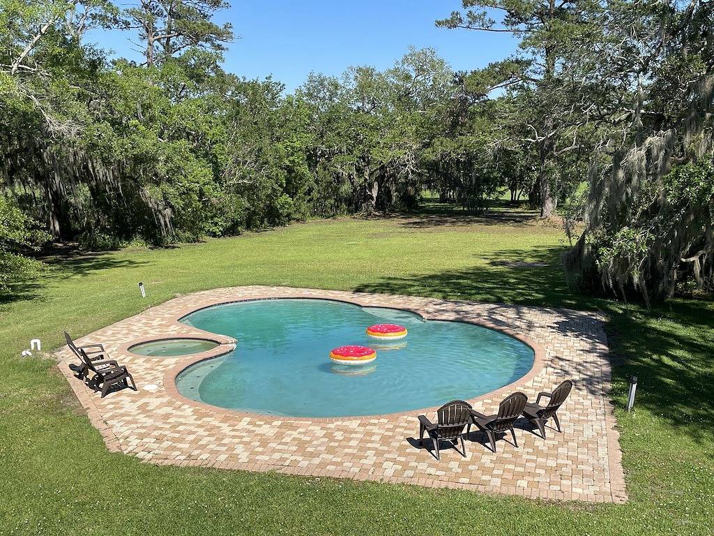 Erleben Sie die Natur Süd-Louisianas auf dem Bayou in diesem privaten, geschlossenen Anwesen. in Lake Pontchartrain