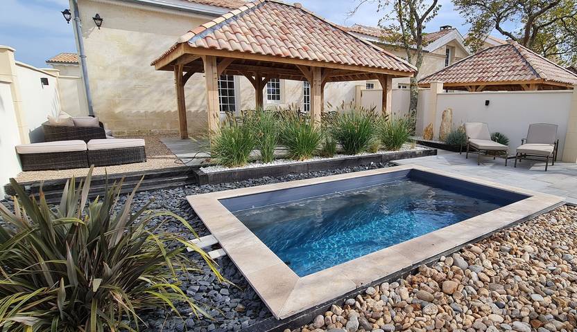 Gîte pour 6 personnes, avec piscine en Gironde