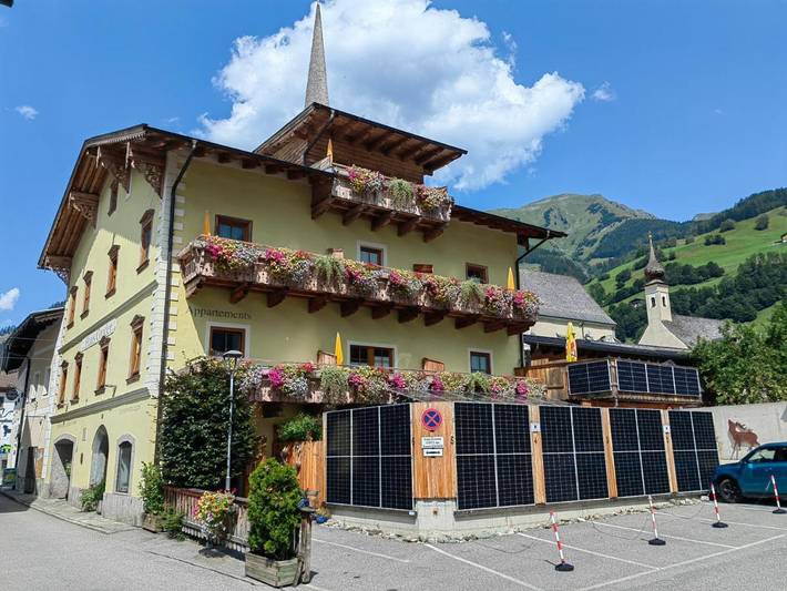 BnB für 5 Personen, mit Balkon und Terrasse sowie Ausblick in Rauris